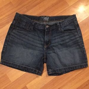 Old Navy “The Flirt” Blue Jean Shorts